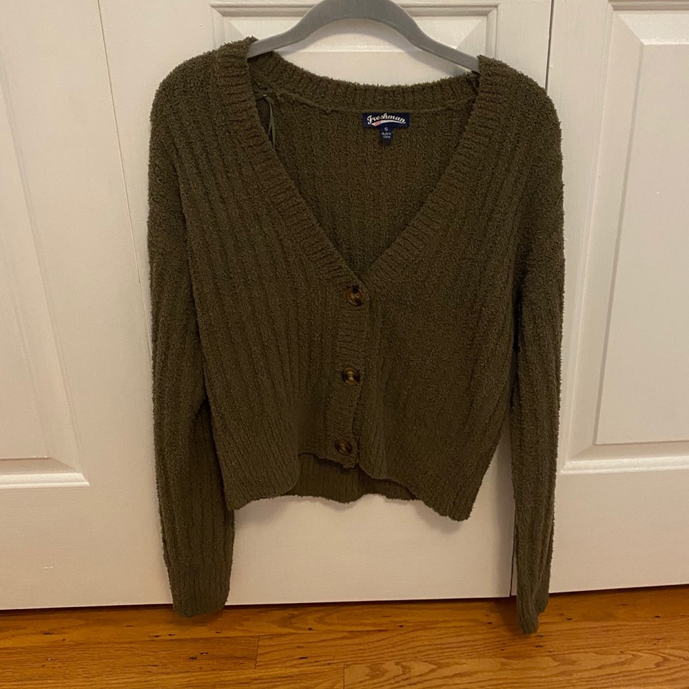 Green cardigan slightly cropped